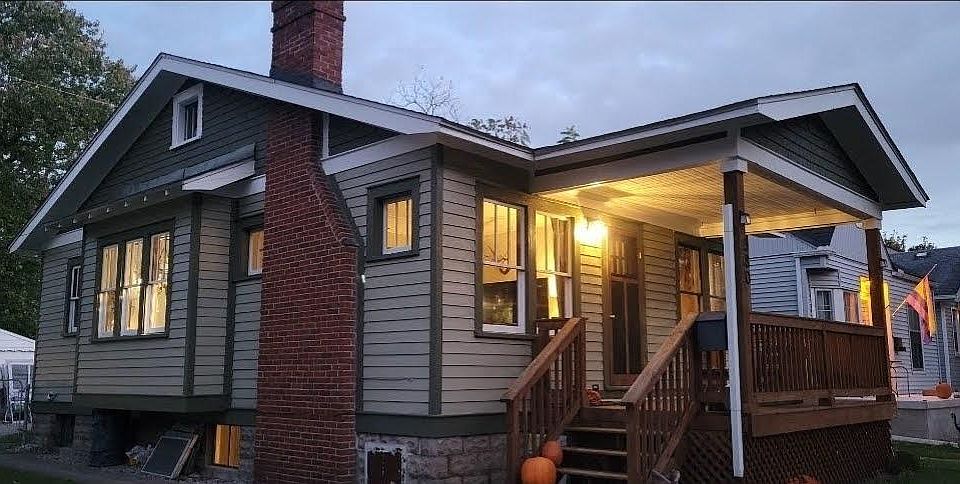 Charming 1924 Bungalow