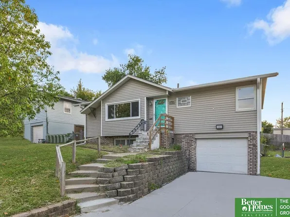 6820 S 49th St, Omaha, NE 68117