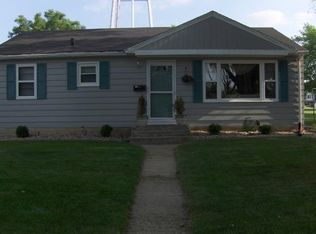 210 Fairview Ct, Waunakee, WI 53597