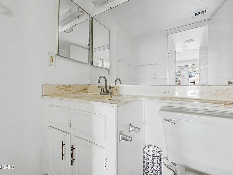 461 W Holmes Ave #362 — Photo 14