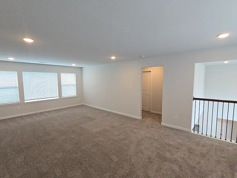 9227 Dearborn Knoll Dr — Photo 20