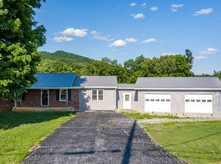 3000 Duvall Valley Rd, Albany, KY 42602