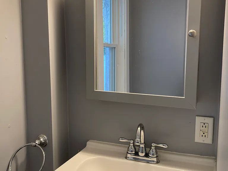 806 Main St #1 — Photo 5