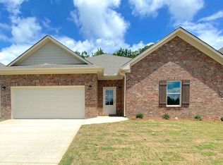 1982 Golf Course Rd, Jasper, AL 35504
