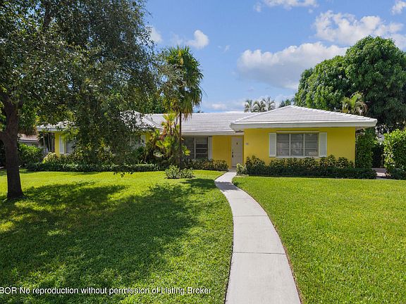 3rd image of 132 Miramar Way