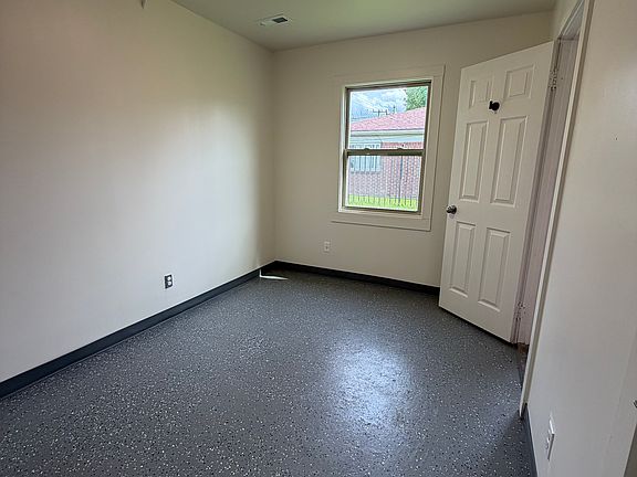 5th image of 8741 Elmira St #2