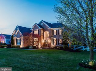 15 Pinehurst Ct, Phoenixville, PA 19460