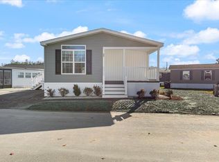 33 Hagop Rd, Salem, NH 03079