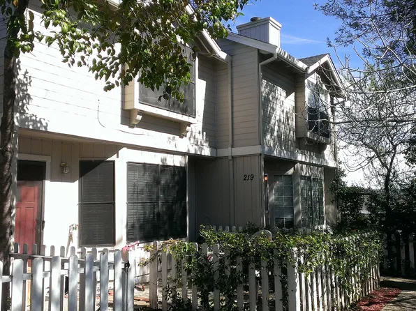 221 Hoffman Ave #221, Auburn, CA 95603