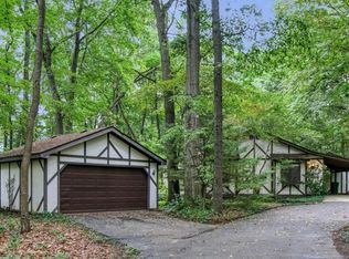 6216 131st St, Saugatuck, MI 49453