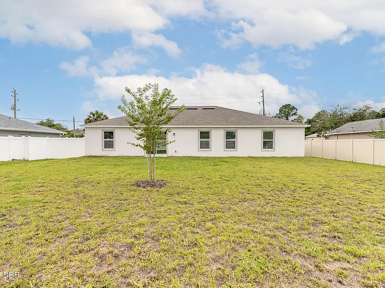 11 Ruth Dr — Photo 19