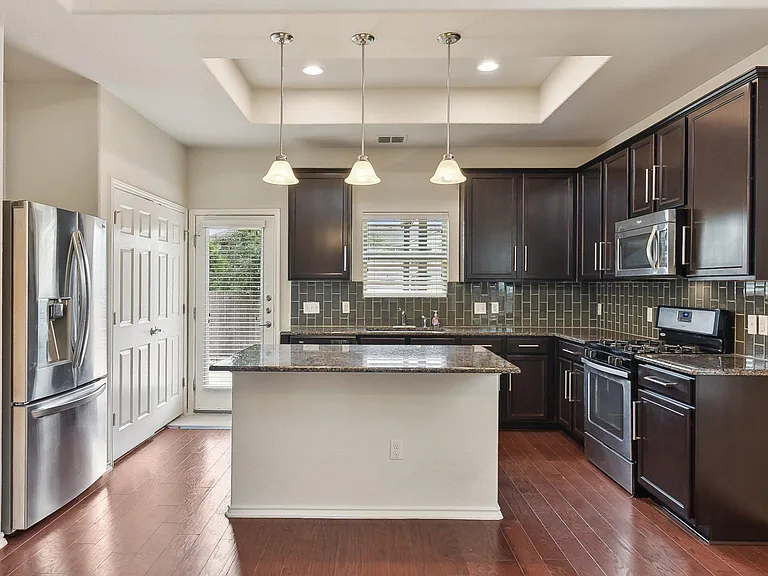 9912 Milla Cir #31 — Photo 6