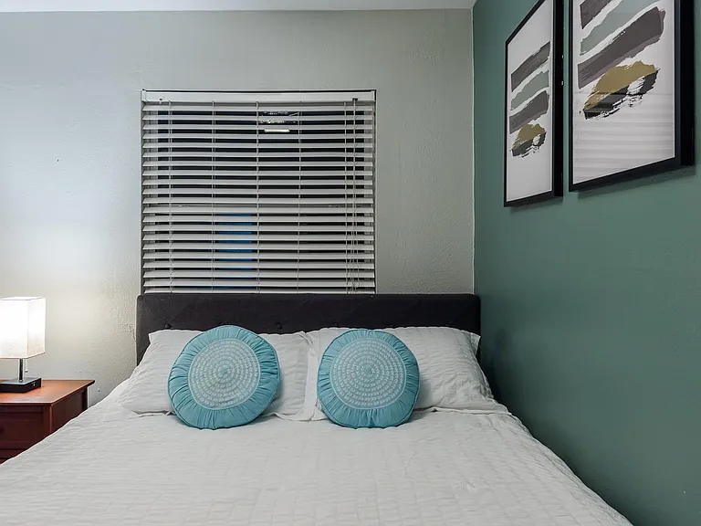 219 Andrews St #7 — Photo 29