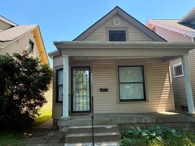 1908 Woodbourne Ave — Photo 1
