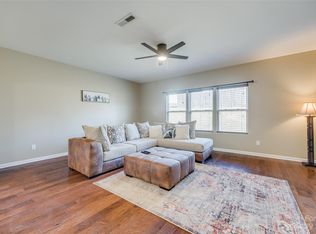 453 Dutch White Dr, Clover, SC 29710
