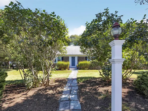 9 Louis Way, West Harwich, MA 02671