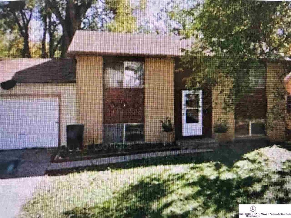 1st image of 6159 Park Lane Dr