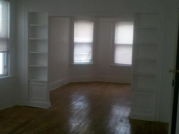 5th image of 206 N 19th St
