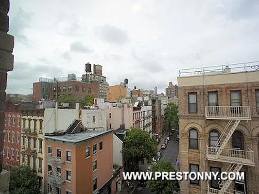 Rented by JM Preston Properties LLC | media 4