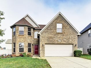 11405 Fenimore Ridge Dr, Louisville, KY 40229