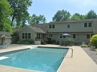 718 Shady Ridge Rd NW, Hutchinson, MN 55350