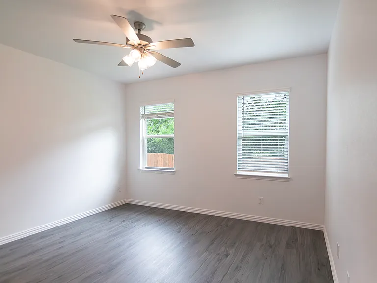 4515 Aranda Rd — Photo 1