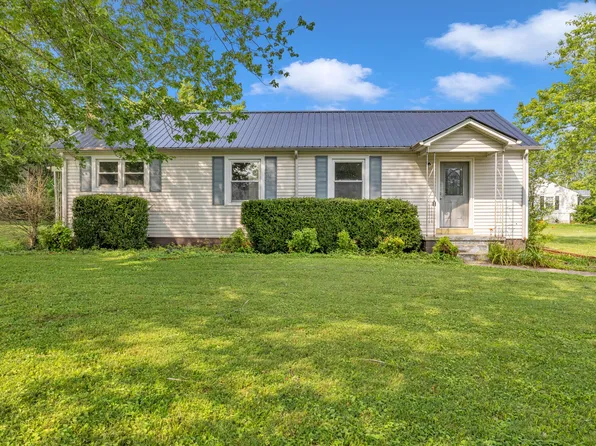 111 Truman St, Waverly, TN 37185