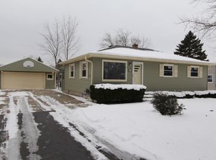 5401 W Dean Rd, Brown Deer, WI 53223