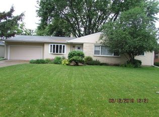 1065 Reed St, Neenah, WI 54956