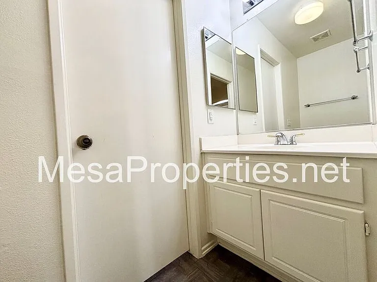 14451 Green River Rd — Photo 15