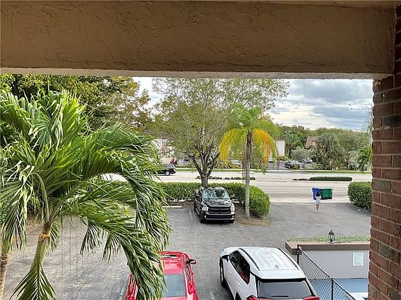 3rd image of 10825 Royal Palm Blvd #105