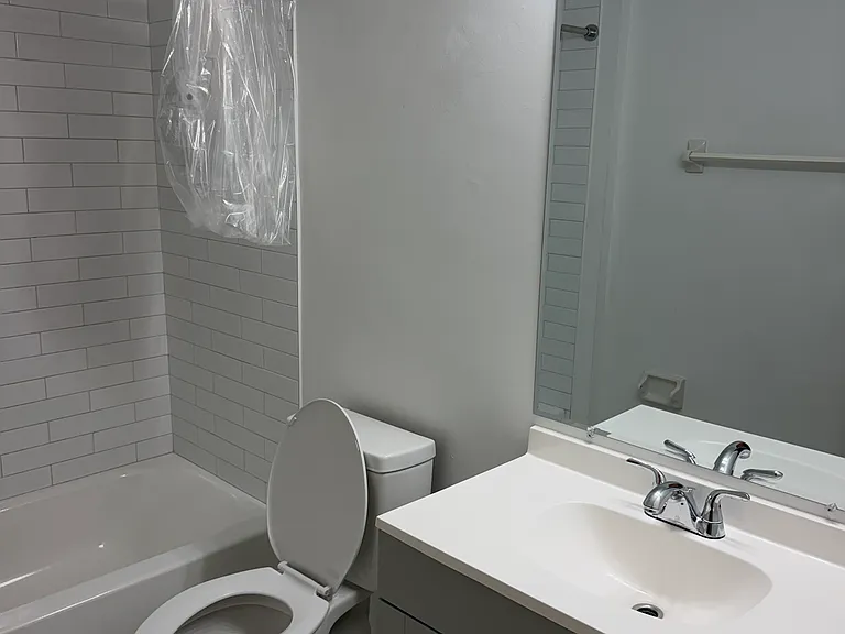 103 Ashwood Ct — Photo 8