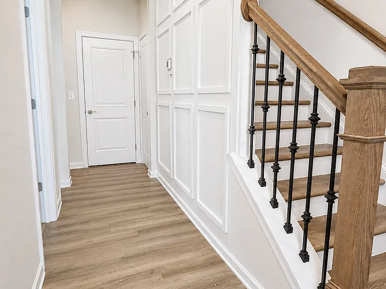 430 Rowe Way — Photo 3