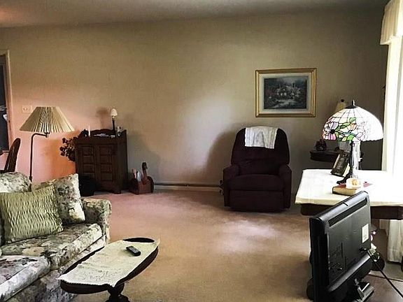 5th image of 1303 McDivitt Ct