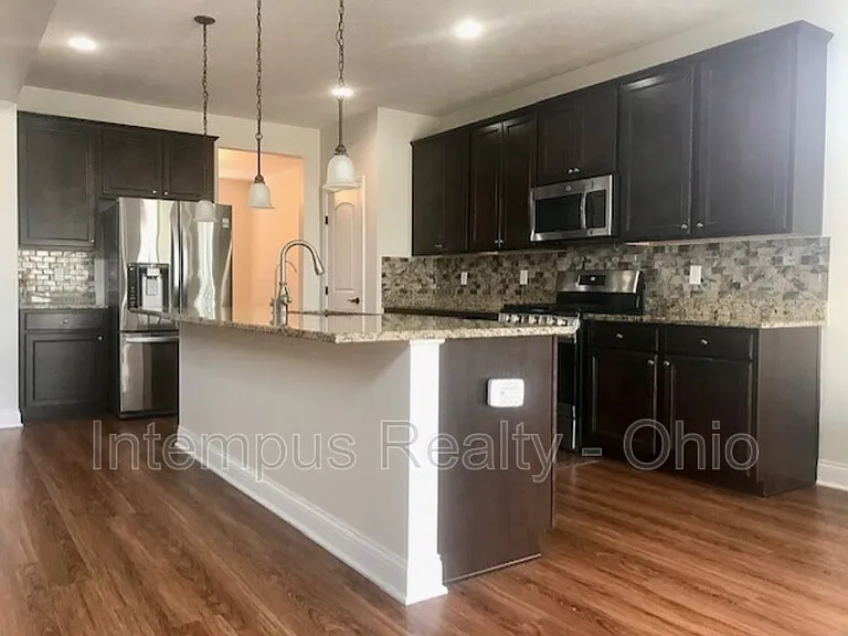 9390 Woodbine Way — Photo 15