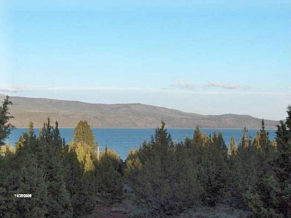 LAKE & MOUNTAIN VIEW