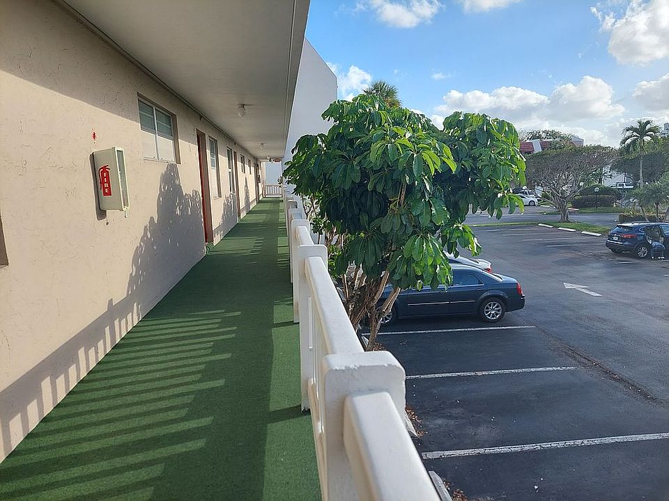 1st image of 3776 Inverrary Blvd APT 206R