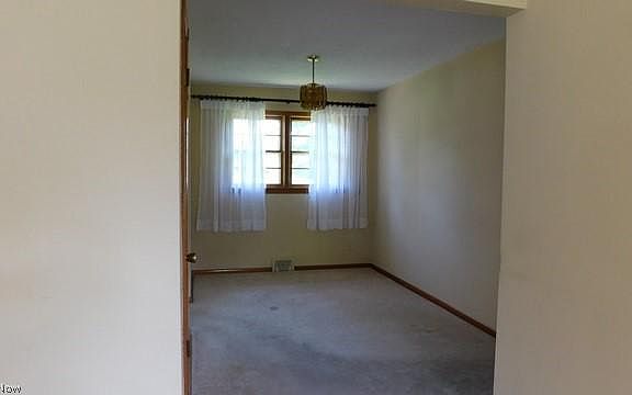 4th image of 9913 Gabriella Dr