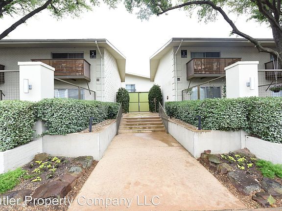 3rd image of 4616 W Lovers Ln APT 222