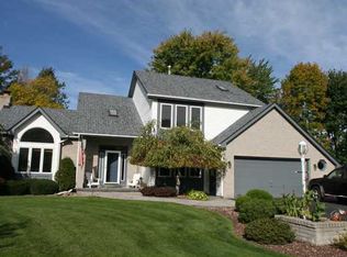 68 Bram Hall Dr, Rochester, NY 14626