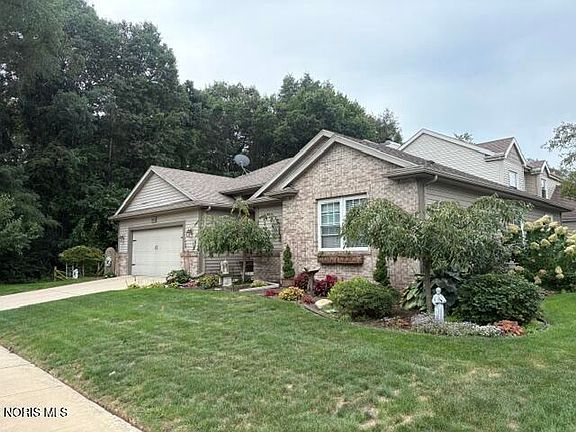 2nd image of 2103 Woodmere Ct