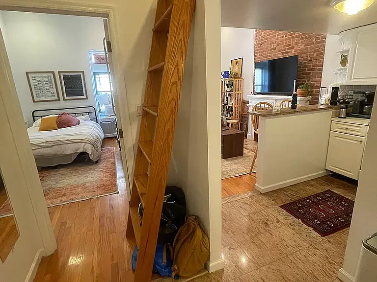 112 W 86th St #9 — Photo 6