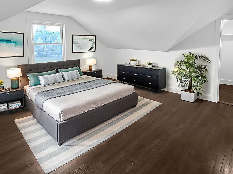 1ST BEDROOM (STAGED)