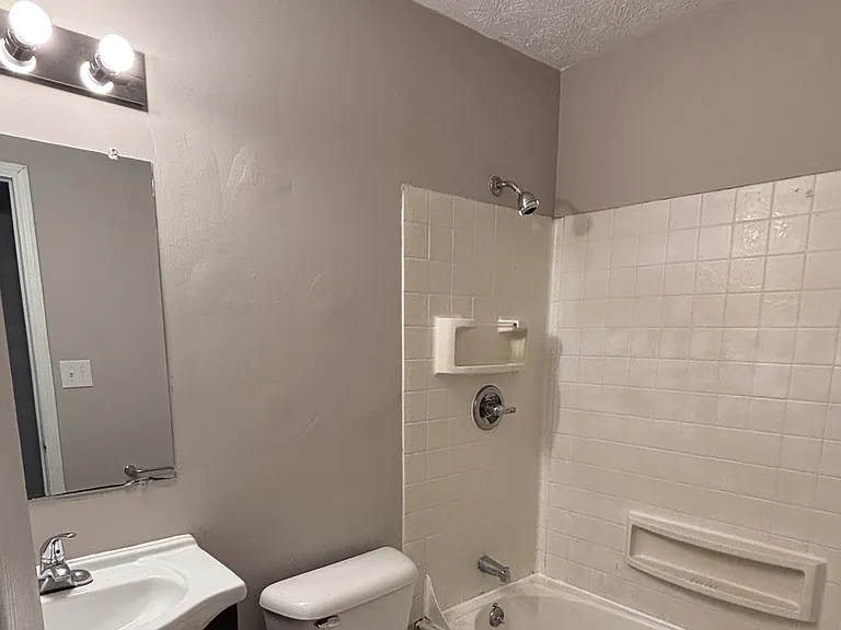4003 Carlton Ave — Photo 12