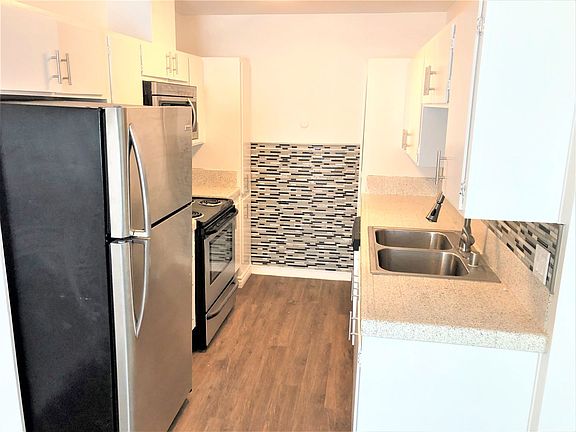 2nd image of 3929 Kansas St APT 26