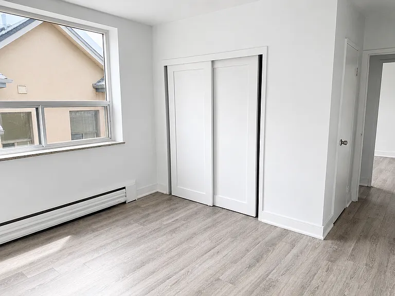 140 Springhurst Ave #31-U31 — Photo 8