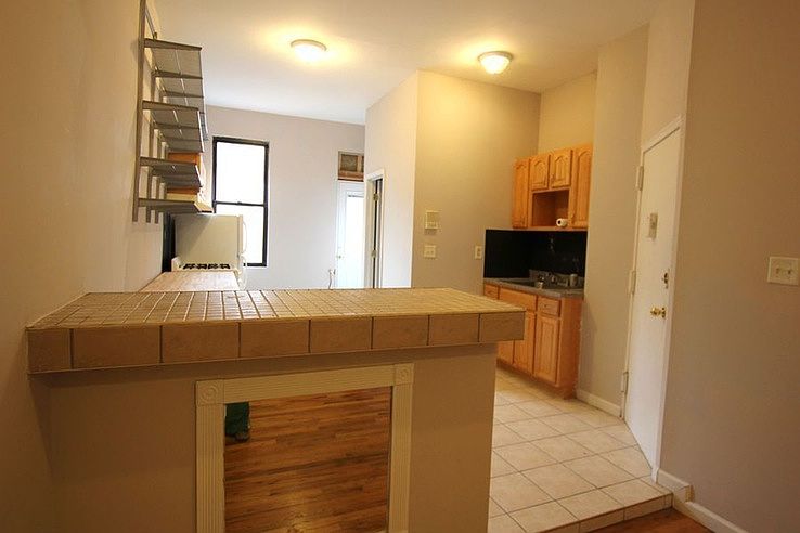 1st image of 1724 8th Ave APT 2R