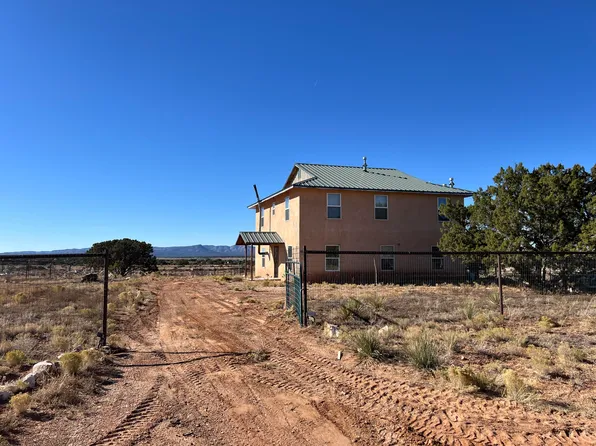 108 Chupadero Rd, Mountainair, NM 87036