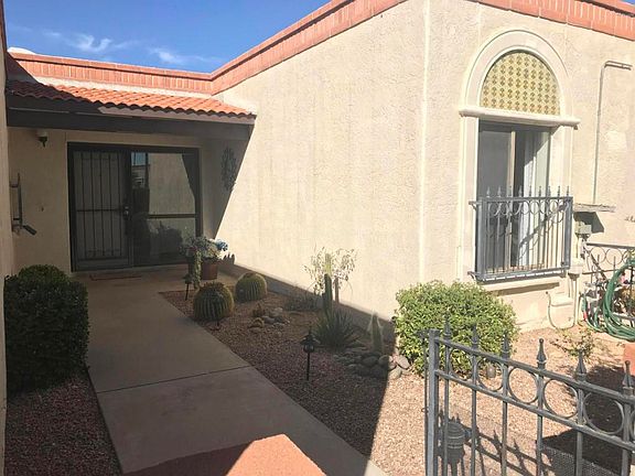 4th image of 860 W Safari Dr