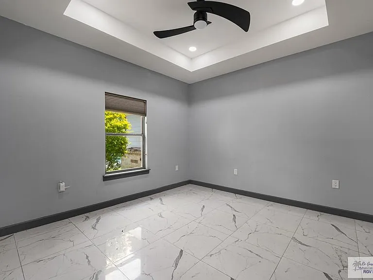 5874 Abbey Ct — Photo 17